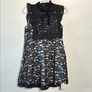 Frida Kahlo Black Floral Lace Formal Dress